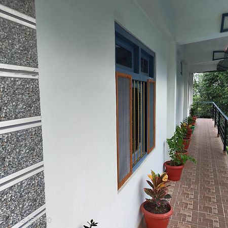 Binsar Royal Homestay Dhaulchhina, אלמורה מראה חיצוני תמונה