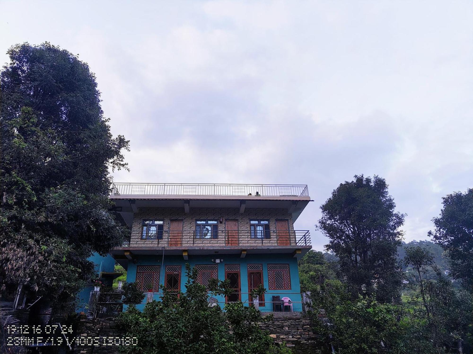 Binsar Royal Homestay Dhaulchhina, אלמורה מראה חיצוני תמונה